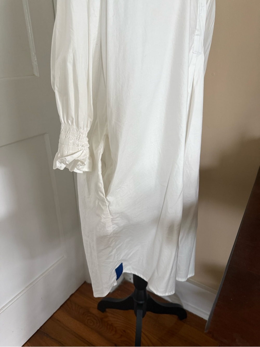 White Ruffle-Collar Long Sleeve Shirt Dress - Picture 4 of 10
